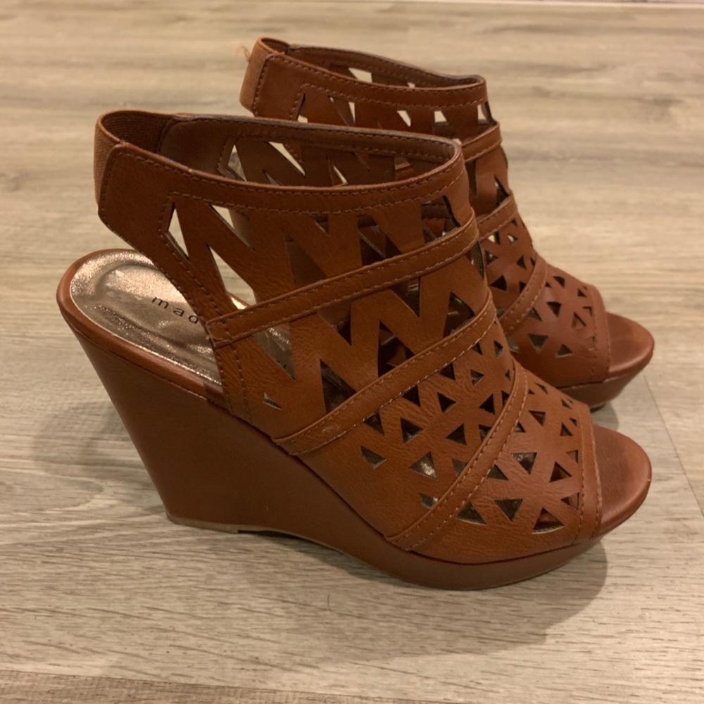 Madden Girl Wedges